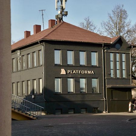 Platforma2B Eco Aparthotel Šiauliai Buitenkant foto
